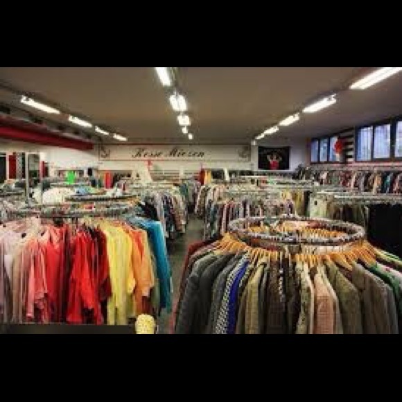 Clothes - Picture 2 of 6